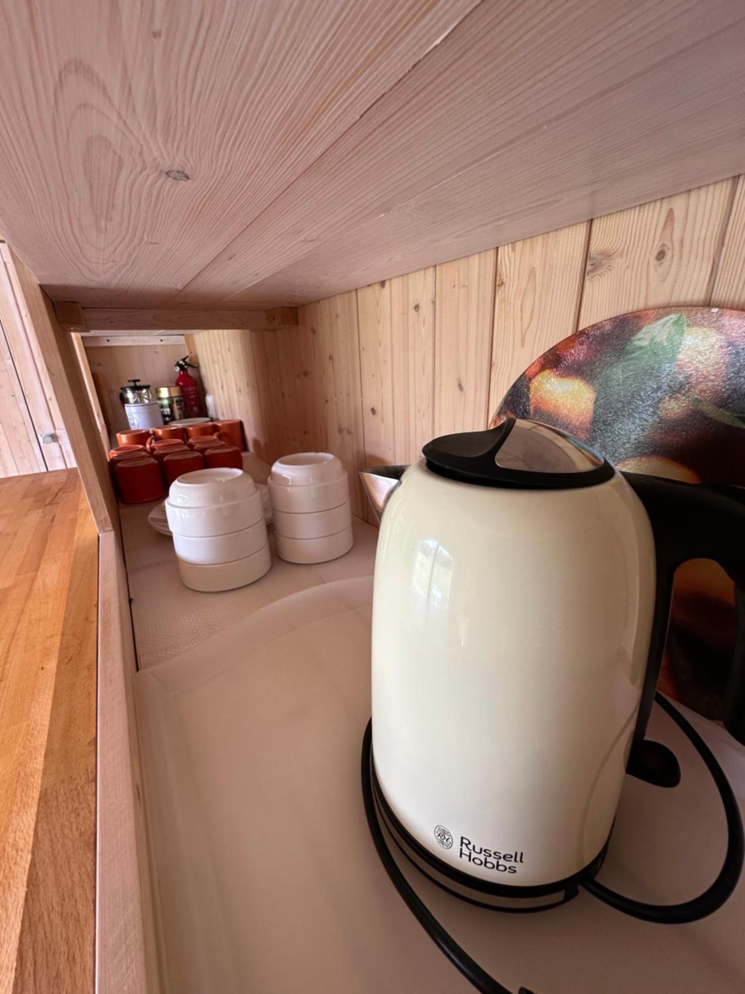 Glamping - Stylova Maringotka V Srdci Ladova Kraje, Pobliz Hlavniho Mesta Prahy Stribrna Skalice Zewnętrze zdjęcie